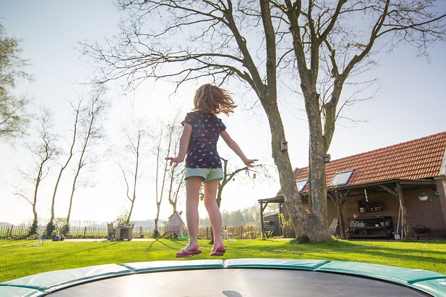 Ćwiczenia na&nbsp;trampolinach a&nbsp;mięśnie dna miednicy